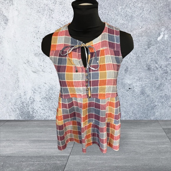 Anthropologie Pilcro  Tiered Textured Sleeveless Top. EUC - Picture 1 of 5